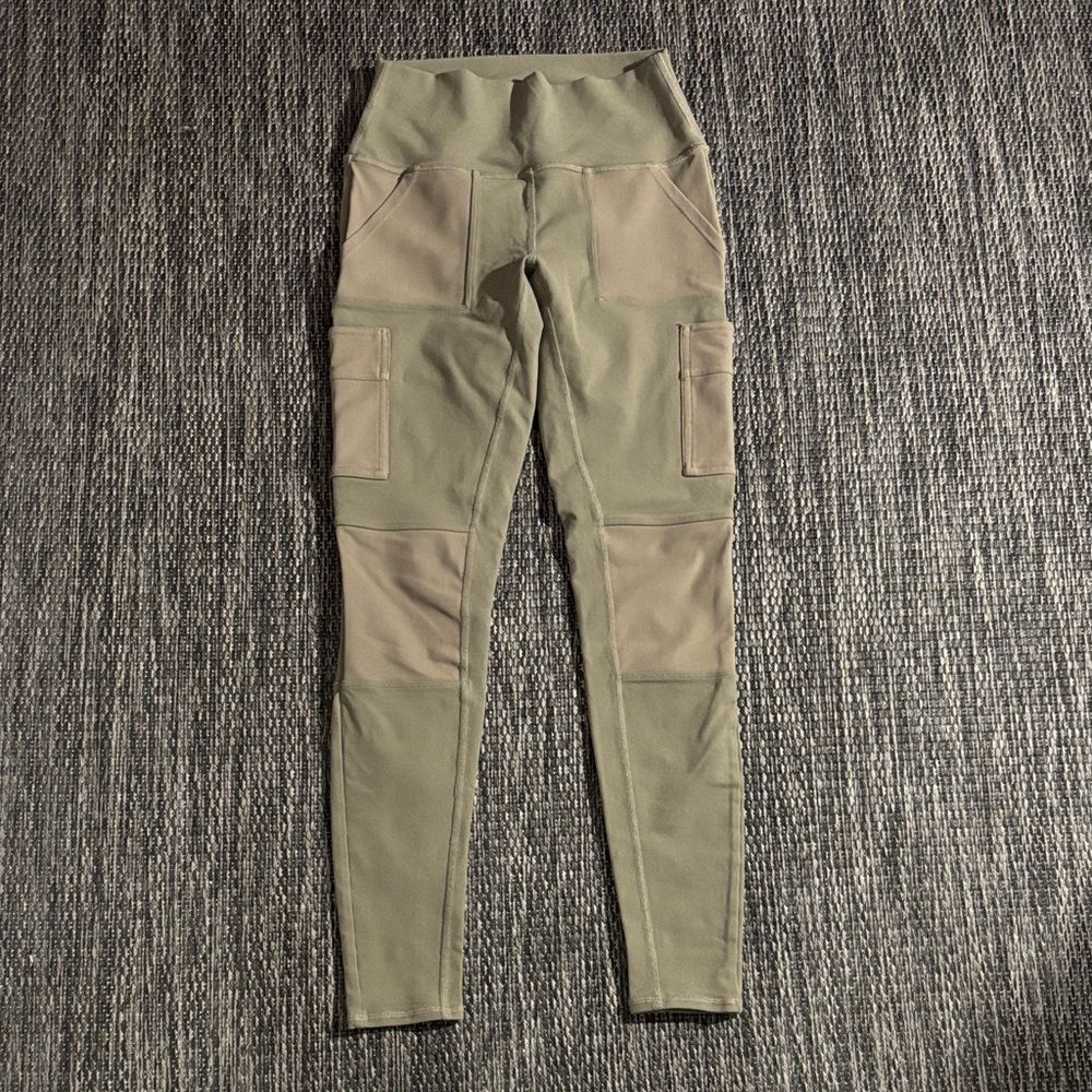 Alo Yoga High Waist Cargo Legging Green Size Small